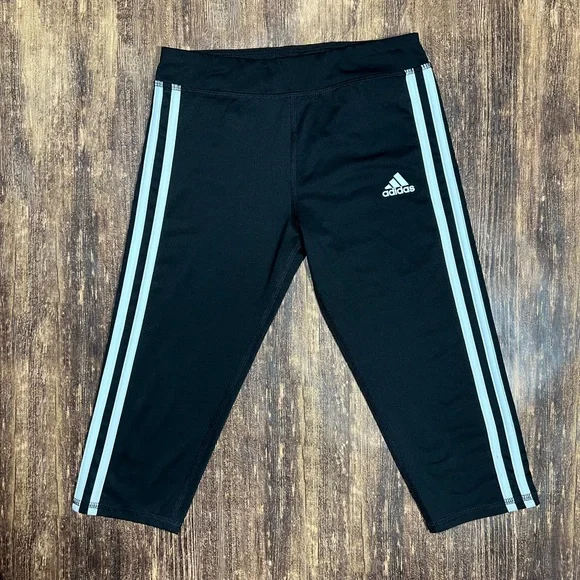 7/8 Adidas Athletic Black Capri Pants - Picture 1 of 1